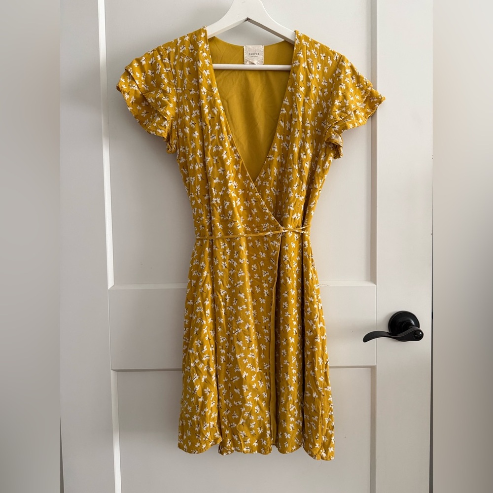 Boutique Women’s Yellow Floral Wrap Dress
